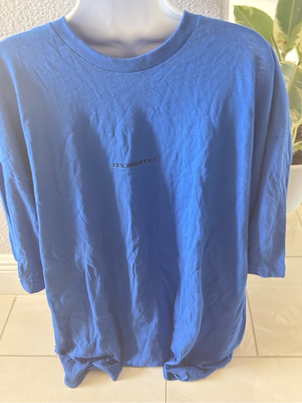 Mossimo Tshirt XL